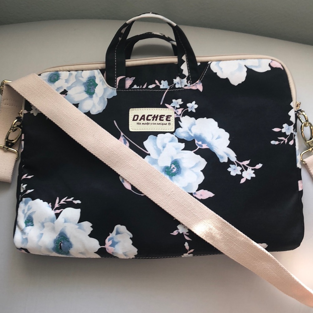 Dachee Laptop Messenger Bag